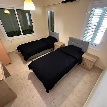 Вилла Kyrenia - Center, 3 1 Living No-16 With Private Pool *