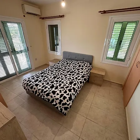 Вилла Kyrenia - Center, 3 1 Living No-16 With Private Pool Кирения